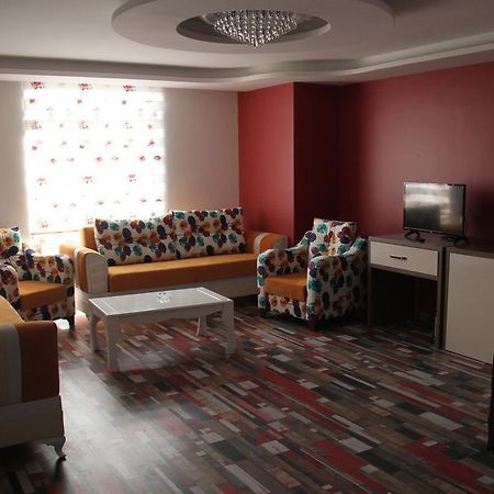 Gokdem Royal Hotel Wan Zewnętrze zdjęcie