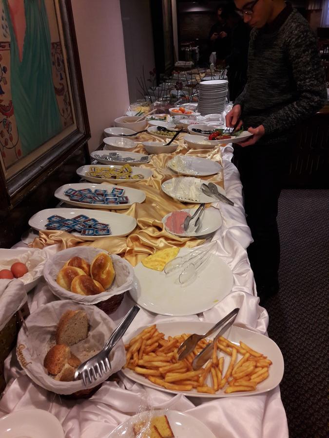 Gokdem Royal Hotel Wan Zewnętrze zdjęcie