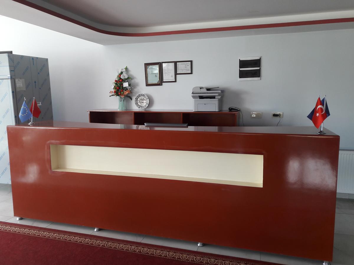 Gokdem Royal Hotel Wan Zewnętrze zdjęcie