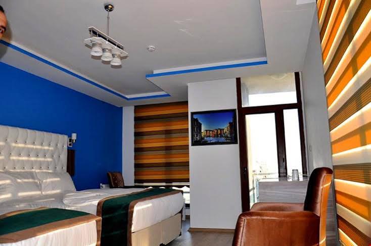 Gokdem Royal Hotel Wan Zewnętrze zdjęcie